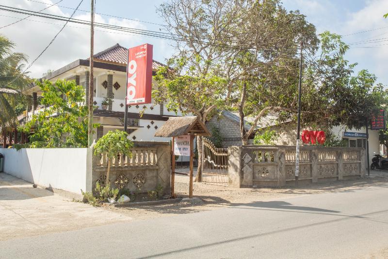 Oyo1895拉曼恰家庭旅馆 Kuta  外观 照片