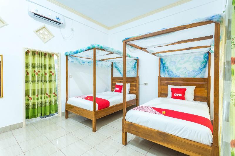 Oyo1895拉曼恰家庭旅馆 Kuta  外观 照片